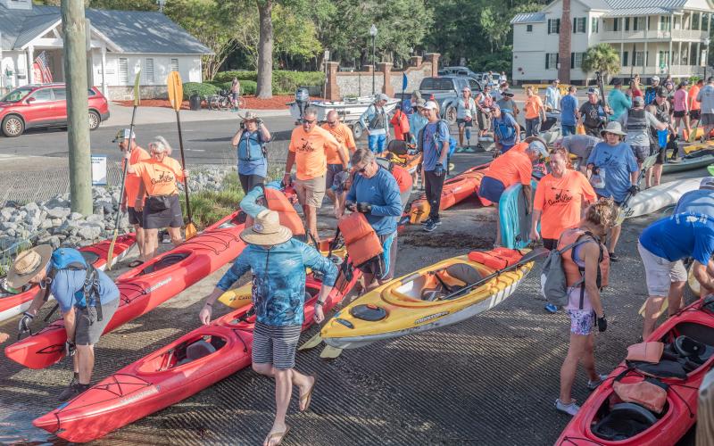 Paddling for heroes raises awareness of veteran suicide. Photos by Mariah Lovin/Special