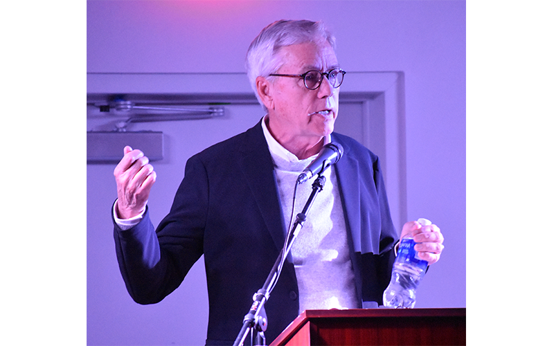 Carl Hiaasen entertained readers at the Amelia Island Festival of Stories and Songs. Photo by Andy Diffenderfer/CNI Newspapers
