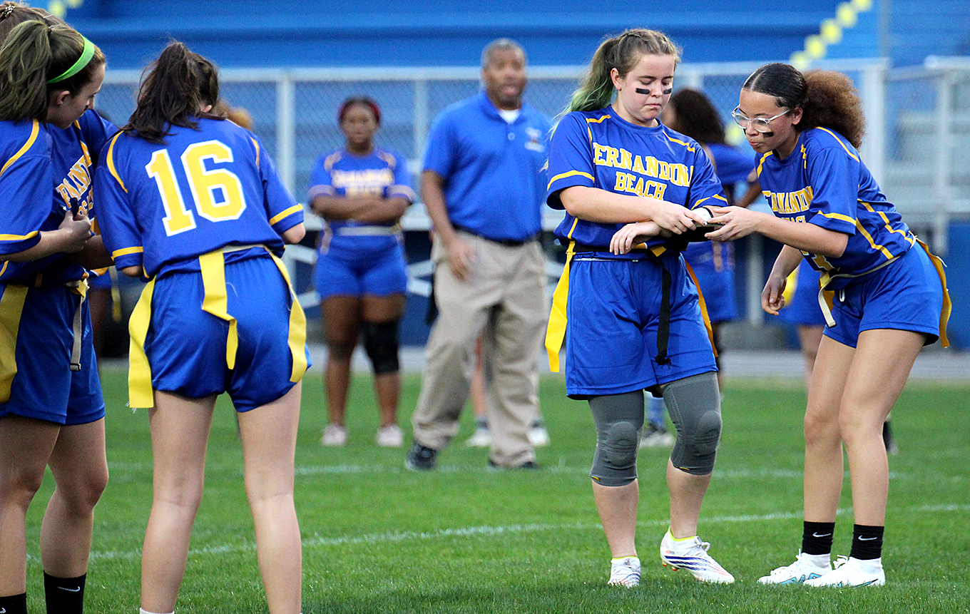 The Lady Pirates hosted the Lady Warriors Thursday to kick off the FHSAA’s inaugural girls flag football season. FBHS plays at Baker Thursday. Photo by Beth Jones/News-Leader