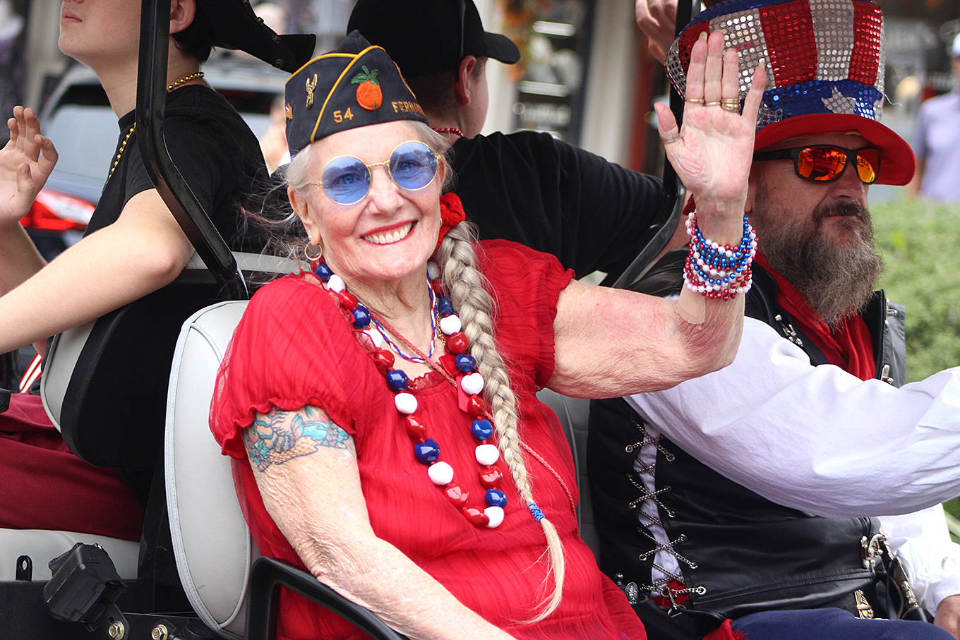 2023 Veterans Day Parade in downtown Fernandina Beach. Photo by Beth Jones/News-Leader