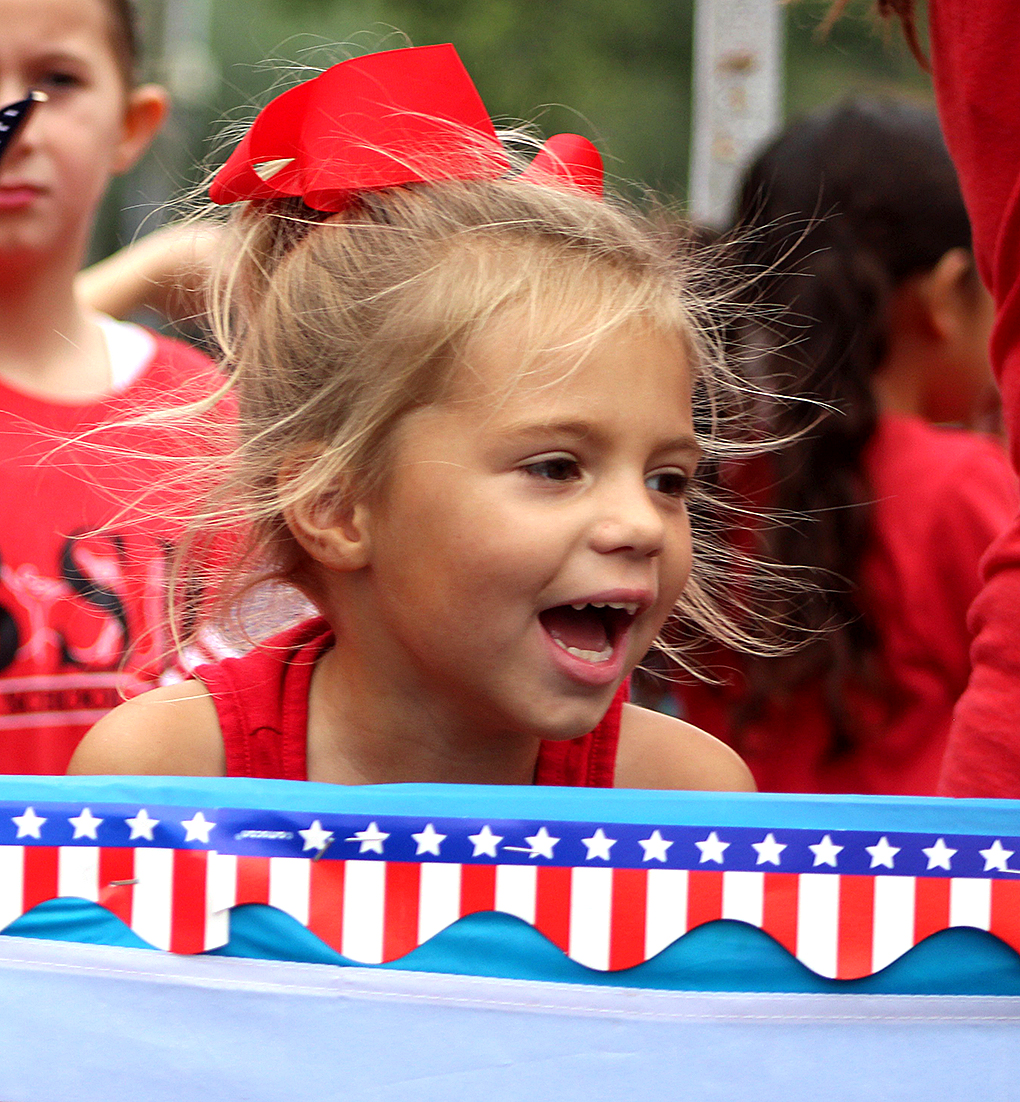2023 Veterans Day Parade in downtown Fernandina Beach. Photo by Beth Jones/News-Leader