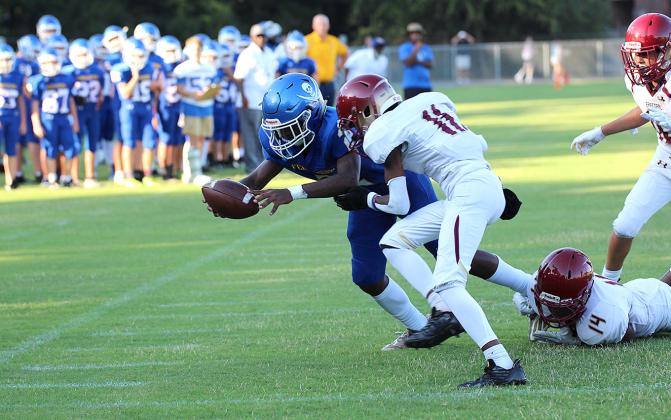 The Fernandina Beach Middle School football team hosted Episcopal Tuesday night. The FBMS Pirates prevailed to push their record to 2-0. Photo by Beth Jones.