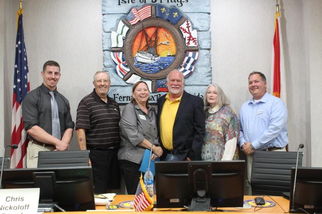 City Commission candidates that participated in a forum hosted by the Fernandina Beach Golf Course Advisory Board included, from left, James Antun, Mike Lednovich, Genece Minshew, Chris Nickoloff, Staci McMonagle and Darron Ayscue. Photo by Julia Roberts/News-Leader.