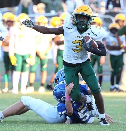 YMS Hornets beat host FBMS Pirates. Photos by Beth Jones