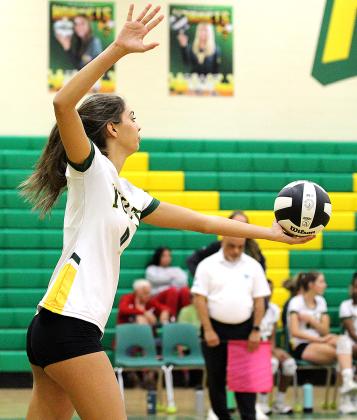 Lady Hornets, Lady Pirates play for district crown. Photo by Beth Jones, News-Leader