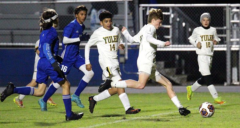 FBMS soccer teams host YMS. Photos by Beth Jones/News-Leader