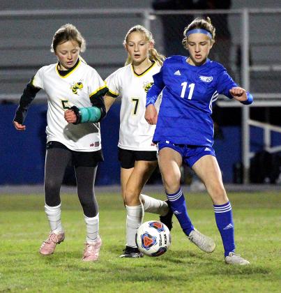 FBMS soccer teams host YMS. Photos by Beth Jones/News-Leader