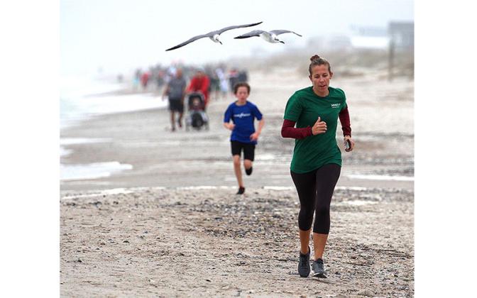 Run like the Dickens 2022. Photo by Beth Jones/News-Leader