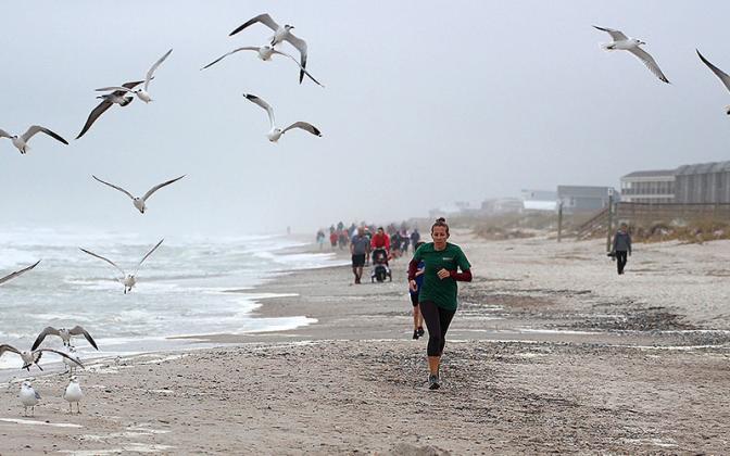 Run like the Dickens 2022. Photo by Beth Jones/News-Leader