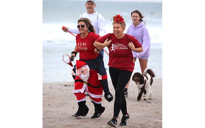 Run like the Dickens 2022. Photo by Beth Jones/News-Leader