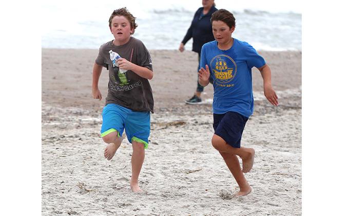 Run like the Dickens 2022. Photo by Beth Jones/News-Leader