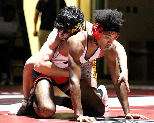 Hornets host Broncos in home opener, photo by Beth Jones/News-Leader