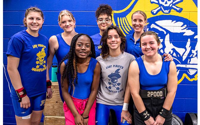 FBHS weightlifters host Yulee