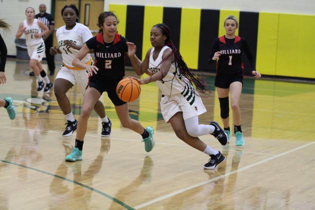 Lady Flashes beat host Lady Hornets. Photo by Beth Jones