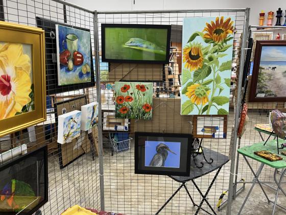 Island Art Association’s third annual Art Market. Photo by Sean Rosenthal