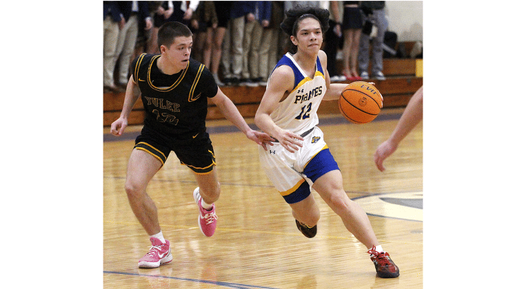 The Fernandina Beach High School boys and girls basketball teams hosted Yulee Saturday night. The YHS boys host FBHS Friday for a rematch. Photo by Beth Jones/News-Leader