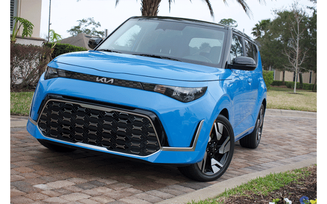 KIA is the only automaker today with a cute box. Photo courtesy of AutoEditor