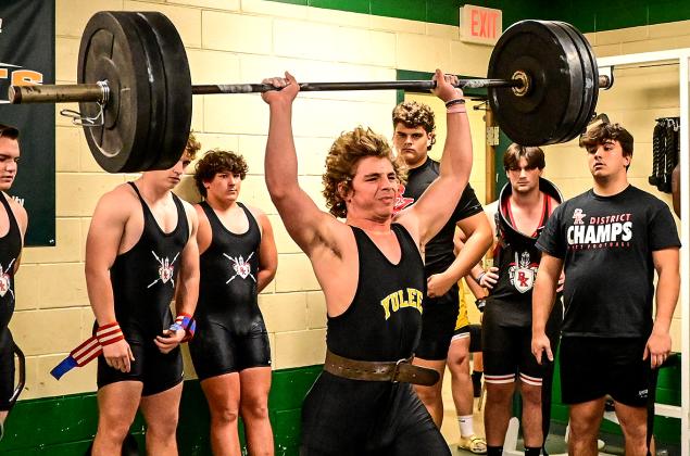 The Yulee High School weightlifting team hosted Bishop Kenny on Wednesday. The Hornet lifters compete in the Suwannee Invitational March 16. The tournament begins at 4:30 p.m. Photos by Chuck Lewis/special