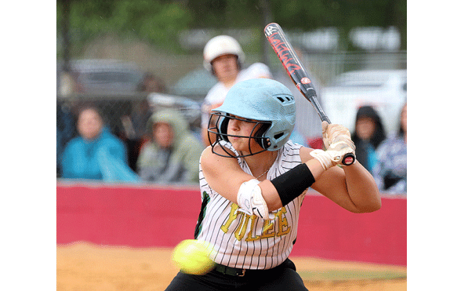 The Callahan Middle School softball team defeated Yulee 7-5 Monday night in the Nassau County championship game at West Nassau High School in Callahan. Photo by Amanda Ream/Community Newspapers