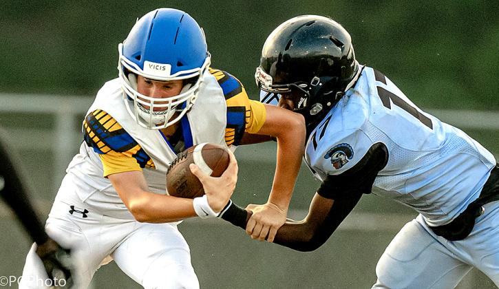 The Fernandina Beach High School football team traveled to Ribault Thursday night to play in its spring game. Photos by Penny Glackin/Special