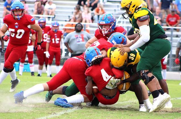 Yulee Hornets beat Wolfson, Tocoi Creek. Photo by Beth Jones/News-Leader