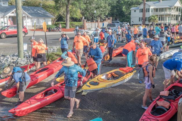 Paddling for heroes raises awareness of veteran suicide. Photos by Mariah Lovin/Special