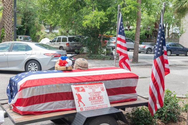 Paddling for heroes raises awareness of veteran suicide. Photos by Mariah Lovin/Special