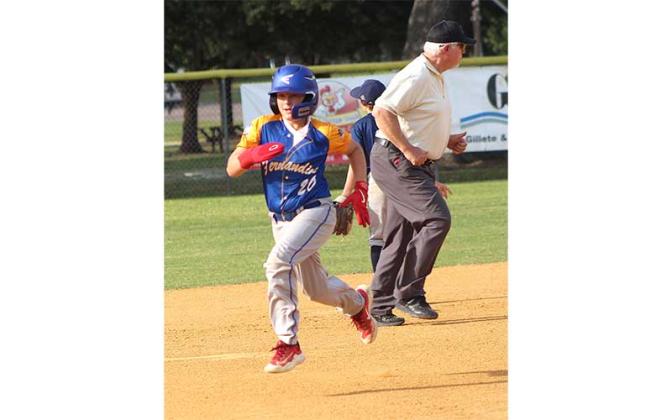 10U Allstars host tourney. Photo by Beth Jones/News-Leader