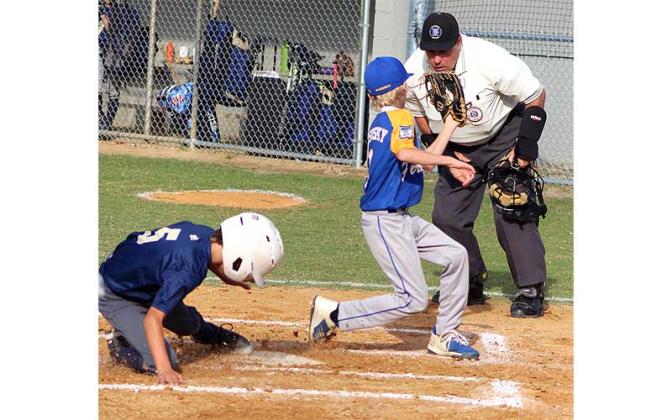 10U Allstars host tourney. Photo by Beth Jones/News-Leader