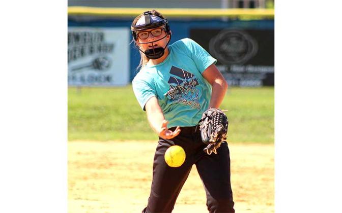 Elm Street little league holds softball camp. Photo by Beth Jones/News-Leader