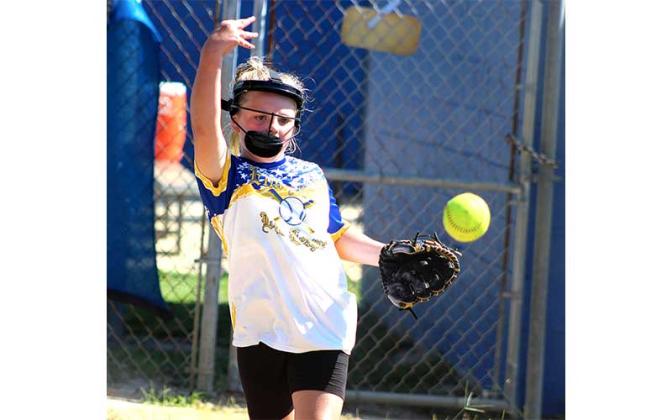 Elm Street little league holds softball camp. Photo by Beth Jones/News-Leader