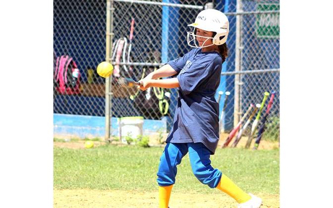 Elm Street little league holds softball camp. Photo by Beth Jones/News-Leader