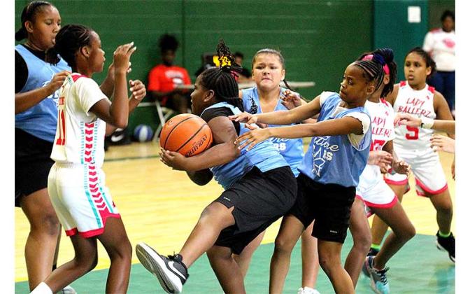 The Nassau Ballerz hosted the Last Ride Bash basketball tournament Friday through Sunday, with games played at Yulee Middle School and the Yulee Sports Complex. Photo by Beth Jones/News-Leader