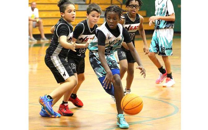 The Nassau Ballerz hosted the Last Ride Bash basketball tournament Friday through Sunday, with games played at Yulee Middle School and the Yulee Sports Complex. Photo by Beth Jones/News-Leader
