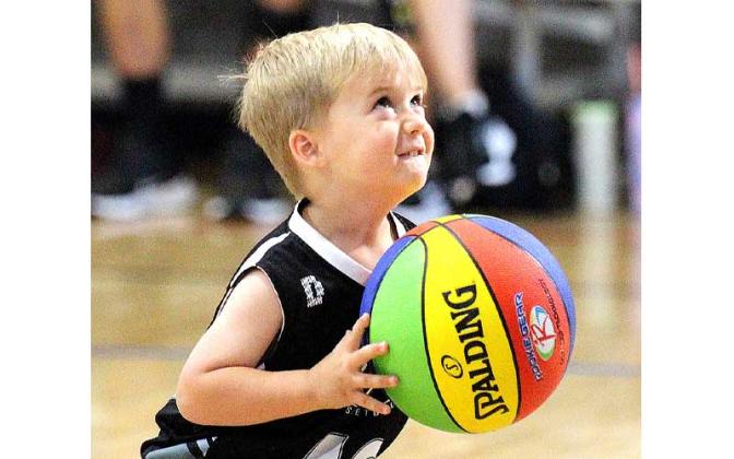 YMCA's youth basketball summer league. Photo by Beth Jones/News-Leader