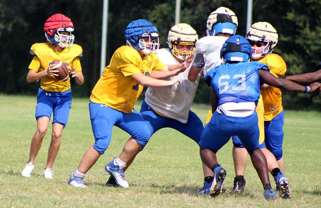 Saturday morning scrimmage for Pirates. Photo by Beth Jones/News-Leader