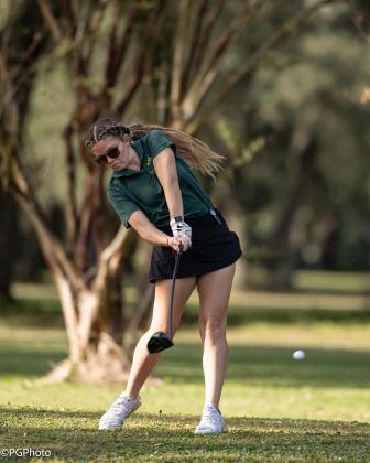 The Fernandina Beach High School girls golf team hosted the district meet Monday. Photos by Penny Glackin/special