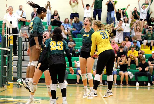 The Yulee High School volleyball team beat Fernandina Beach 3-0 in the District 3-4A championship game Thursday in Yulee. Photo by Beth Jones/News-Leader
