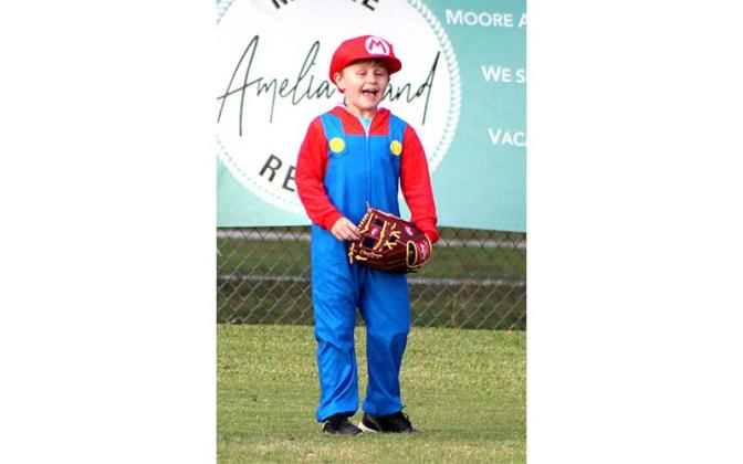 Babe Ruth fall league games. Photo by Beth Jones/News-Leader