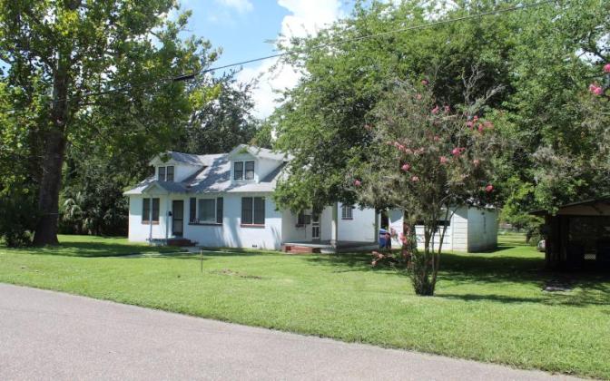 The Tringali homes, Historic District Chair Mike Spino said, were built by Italian immigrants who helped build the shrimping industry. Julia Roberts/News-Leader