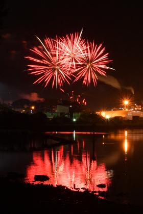 The Shrimp Drop wrapped up with a fireworks display to ring in the new year. Photo by Pam Bell Photography