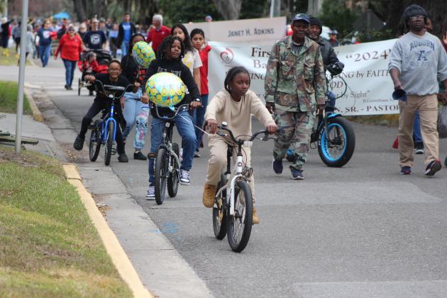 Martin Luther King Jr. honored in Fernandina Beach. Photo by Beth Jones/News-Leader
