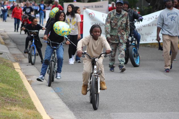 Martin Luther King Jr. honored in Fernandina Beach. Photo by Beth Jones/News-Leader