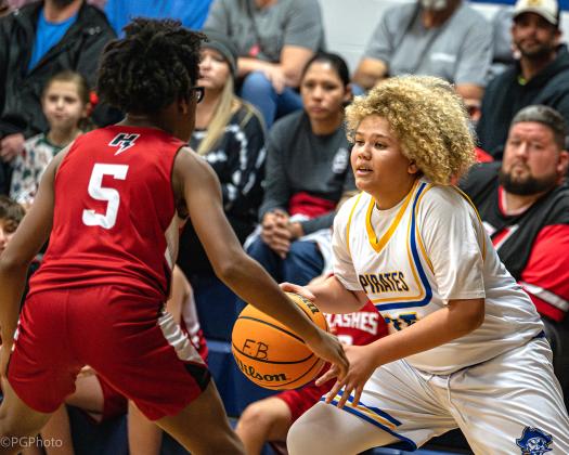 Middle school junior varsity boys hoops tourney held. Photos by Penny Glackin/News-Leader