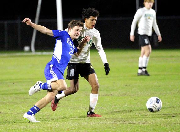 Pirate soccer teams host Hornets. Photo by Beth Jones/News-Leader