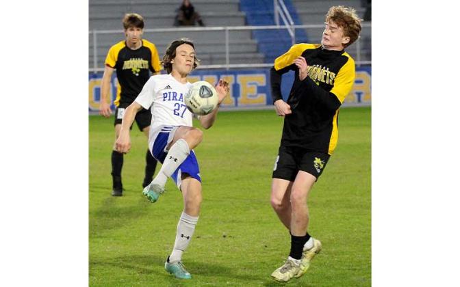 FBHS’s Ryker Lee and Yulee’s Xander Stokes. Photo by Beth Jones/News-Leader