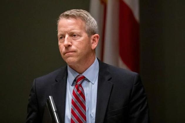 With a Friday deadline looming, House Speaker Paul Renner said Wednesday that he and Gov. Ron DeSantis are trying to work out differences on a bill aimed at keeping children under age 16 off social-media platforms. File photo