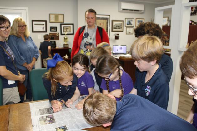 FBCA third grade visits the News-Leader.  Photo by Tracy McCormick-Dishman/News-Leader