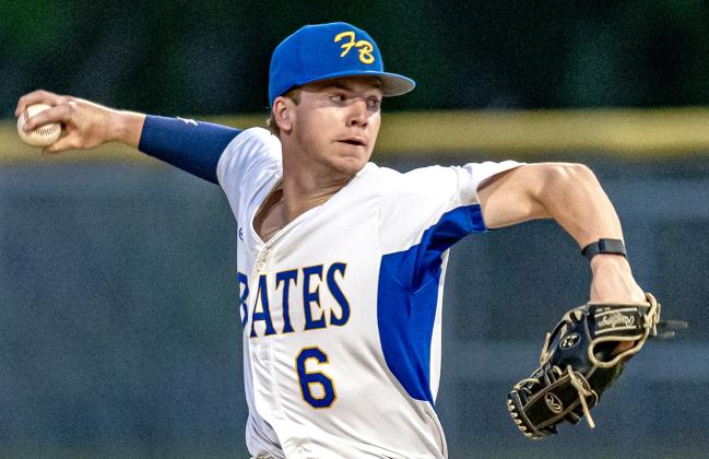 Pirates host Toros in home finale. Photo by Penny Glackin/Special