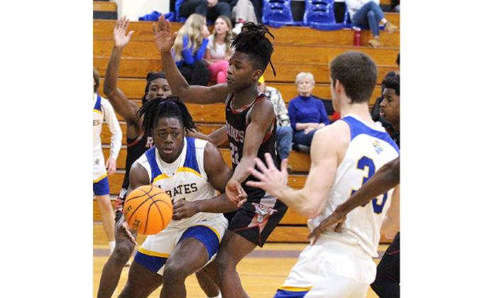The Fernandina Beach High School boys basketball team will host a clinic for students in grades 3-8 from 1-2:30 p.m. on Saturday, May 18, in the gym. There is no charge for the clinic. Photo by Beth Jones/News-Leader